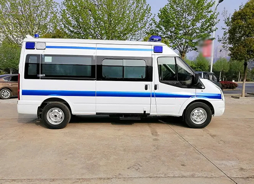桦甸市救护车出租